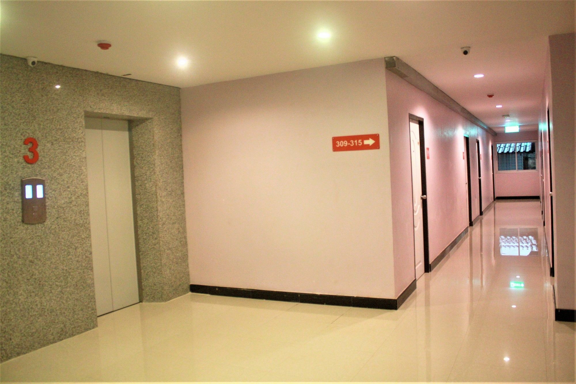 Sampheng Apartment Bangkok Exteriör bild